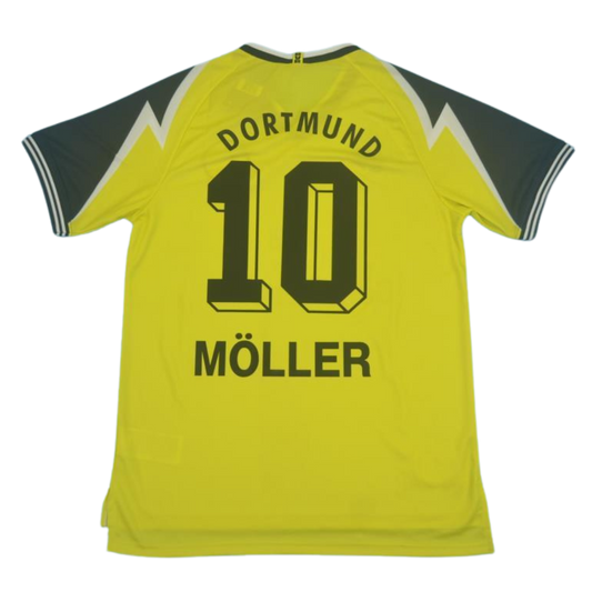 Borussia Dortmund Heim 95/96 "Möller" Nr.10