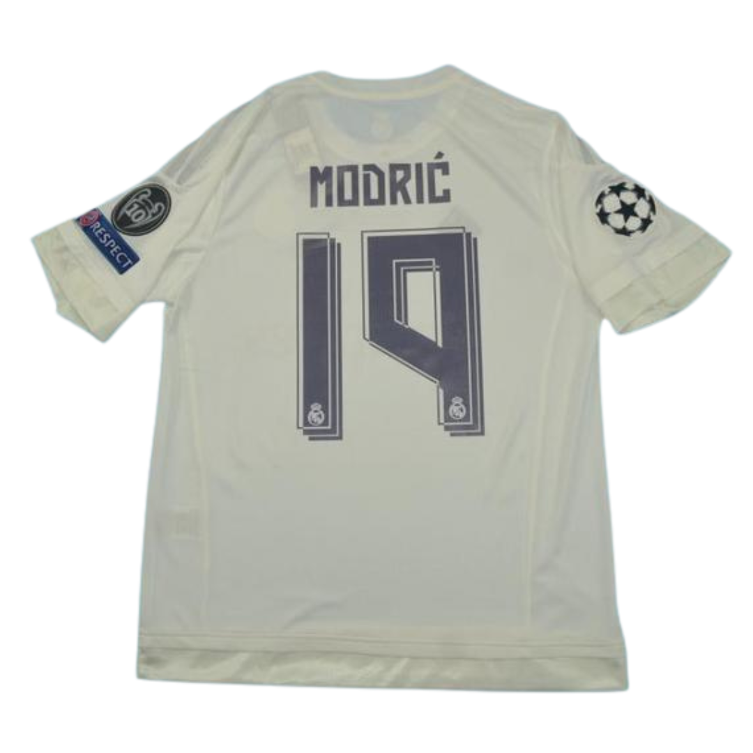 Real Madrid Heim 15/16 "Modric" Nº 19