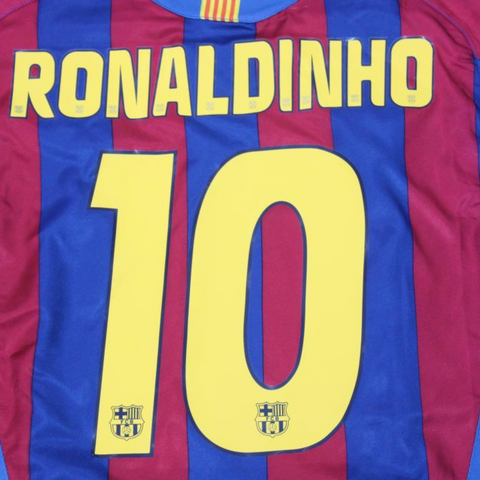 Barcelona Heim Langarm 05/06 "Ronaldinho" Nº 10