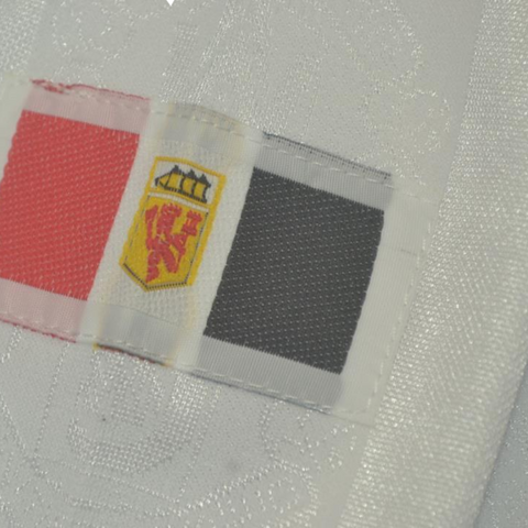 Manchester United Auswärts Weiß Langarm 97/99 "Beckham" Nº 7