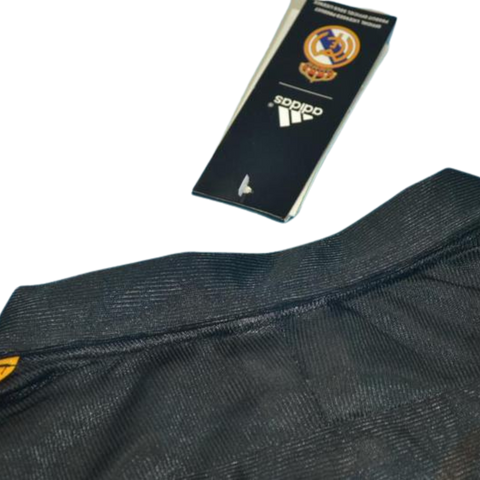Real Madrid Auswärts Black 99/00 "Hierro" Nº 4