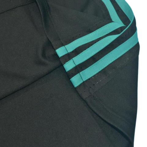 Real Madrid Auswärts Sleeve 17/18 "Kross" Nº 8