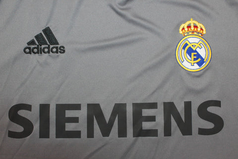 Real Madrid Alternative Gray 05/06