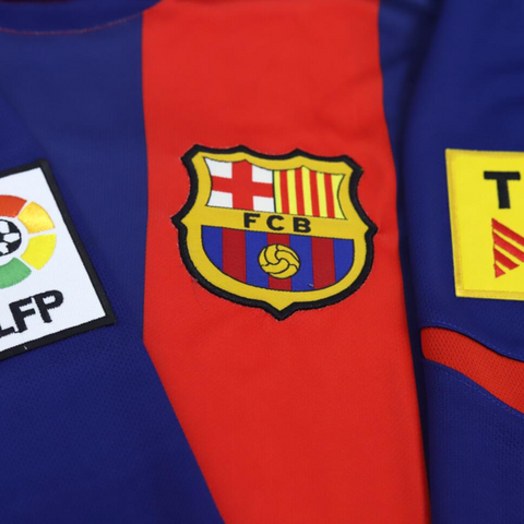 Barcelona Heim Langarm 04/05 "Ronaldinho" Nº 10