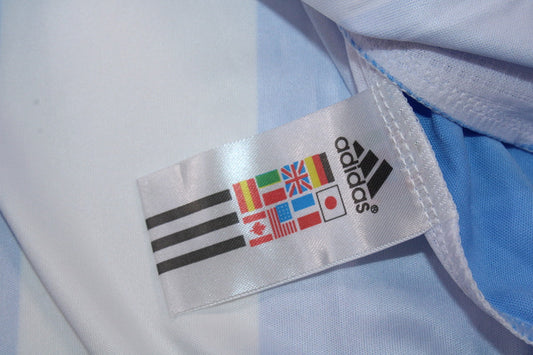 Argentinien Heim Weltmeisterschaft Version Langarm 2006 "Messi" Nr.19