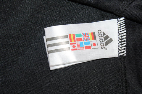 Real Madrid Auswärts Black 11/12 "Özil" Nº 10