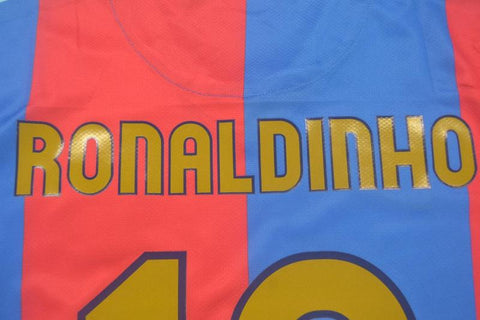 Barcelona Heim Langarm 06/07 "Ronaldinho" Nº 10