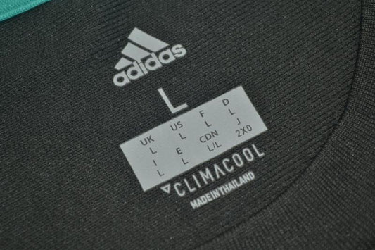 Real Madrid Auswärts Sleeve 17/18